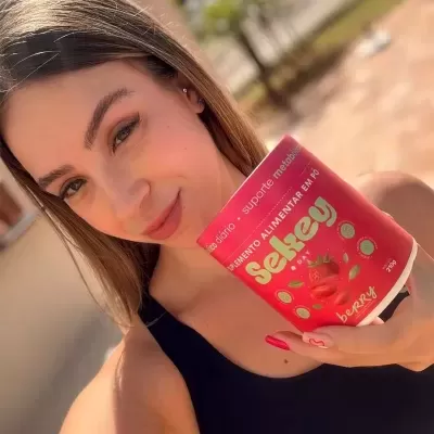 2x&#x20;Sekey&#x20;Day&#x20;Suplemento&#x20;Alimentar&#x20;Em&#x20;P&#x00F3;&#x20;210g&#x20;Morango&#x20;-&#x20;Sob&#x20;Encomenda