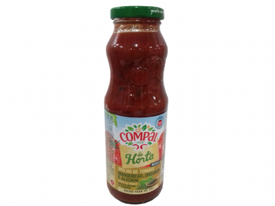 Frasco de vidro com molho de tomate Compal da linha 'da Horta' com rótulo azul claro e tampa verde