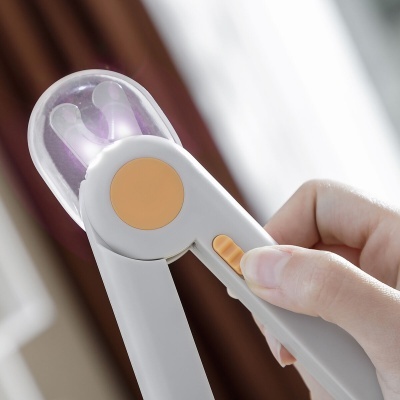 Corta-unhas com LED para Animais de Estimação Clipet InnovaGoods