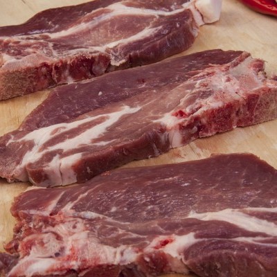 Costeletas do Cachaço - Criado em Liberdade Costeletas do Cachaço - Criado em Liberdade