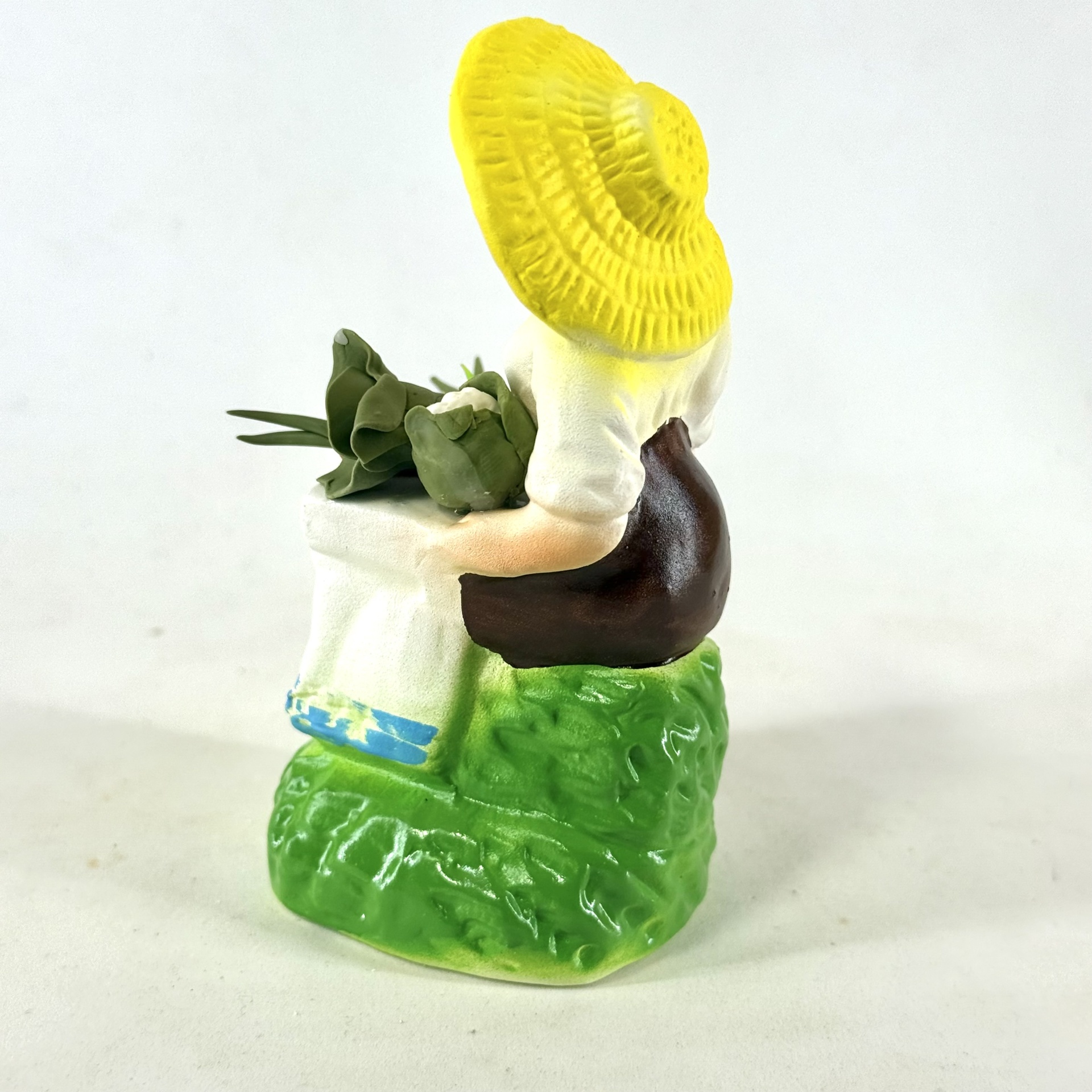 Vendedoras de Legumes em Biscuit na Banca