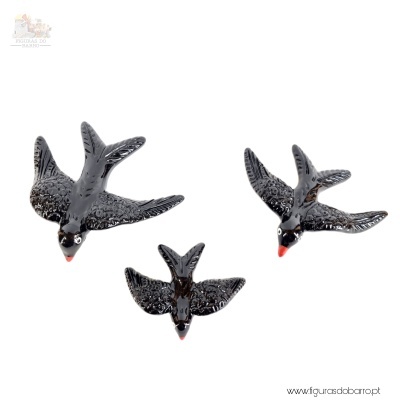 Conjunto de 3 andorinhas com bico