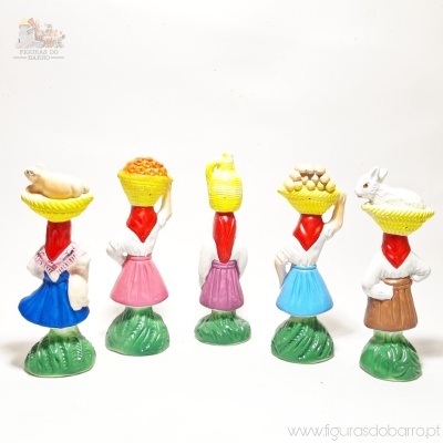 Conjunto de 5 Peças Variadas para o Presépio Tradicional Português