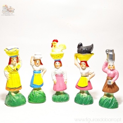 Conjunto de 5 Figuras para o Presépio Tradicional
