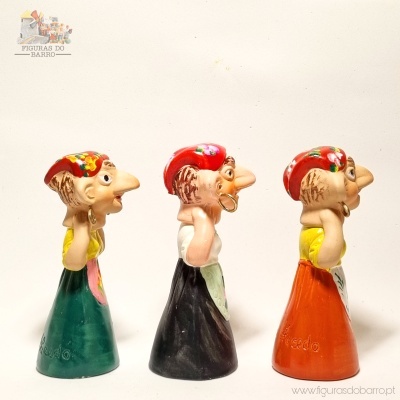 Mulheres Gigantones em Cerâmica