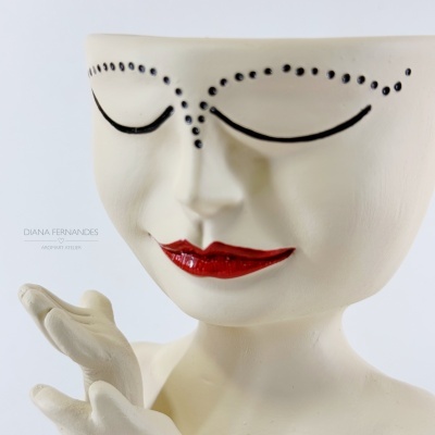 Jarra mini cerâmica com rosto