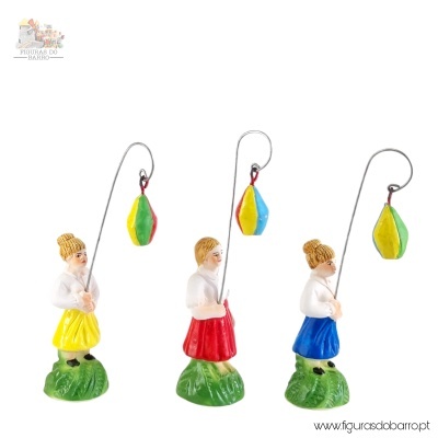 Mulher com Balão de S. João