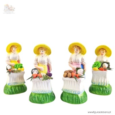 Vendedoras de Legumes em Biscuit na Banca