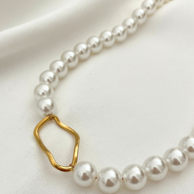 Colar comprido pérolas