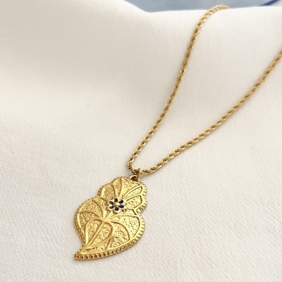 Colar coração de Viana