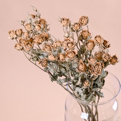 Ramo Rosas Santa Teresinha Creme