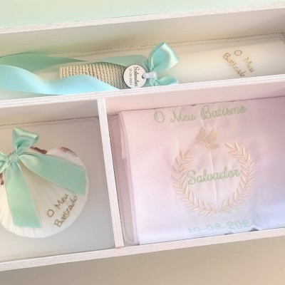 Caixa de Batismo Pomba Real