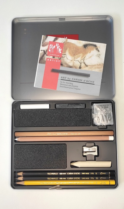 Conjunto de desenho Carand`Ache