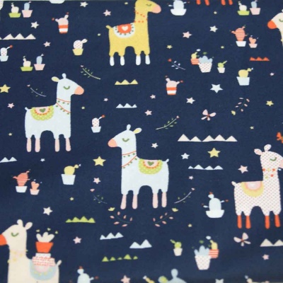 Lhama fundo azul marinho