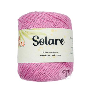 Novelo de lã rosa claro com etiqueta branca 'Solare'