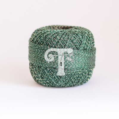 Rolo de fio verde metálico espiral