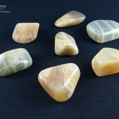 Pedra da Lua - Moonstone Pedra da Lua - Moonstone