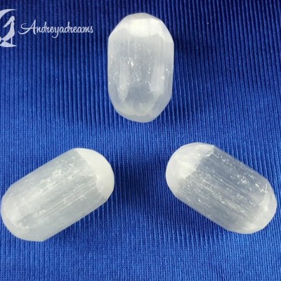 https://www.andreyadreams.com/product/selenite-rolada