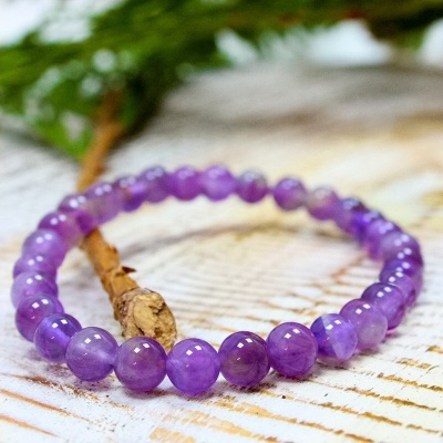 https://www.andreyadreams.com/product/pulseira-ametista