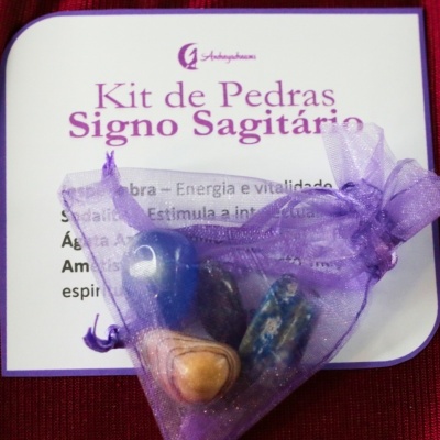 https://www.andreyadreams.com/product/kit-pedras-signo-sagitario