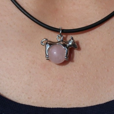 Colar Com Pedra e Signo do Zodíaco Colar Com Pedra e Signo do Zodíaco