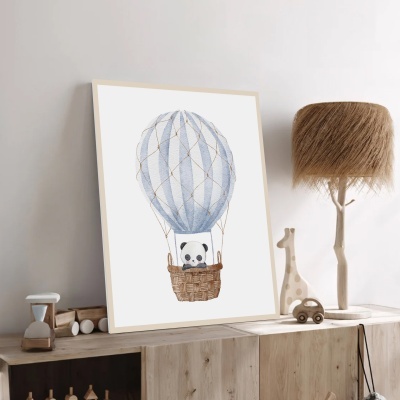 Pequeno Panda no balão