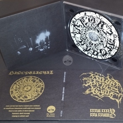 HADOPELAGYAL Bundle (CD digipack + Metal Pin)