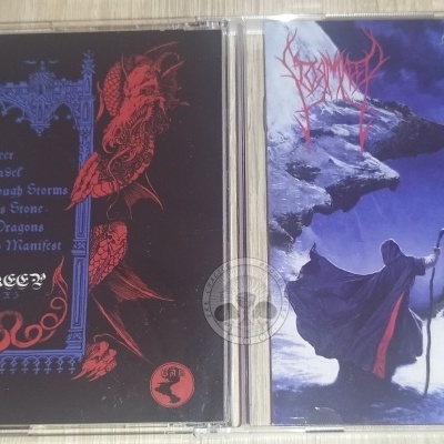 Duas capas de CD com ilustrações e texto, uma com dragão e outra com figura em capa num cenário rochoso e castelo