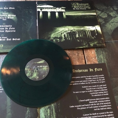 THE RUINS OF BEVERAST - The Thule Grimoires (Gatefold double LP 12″ Dark Green smoke and Marbled)