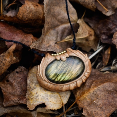 Amuleto Durga दुर्गा com Labradorite