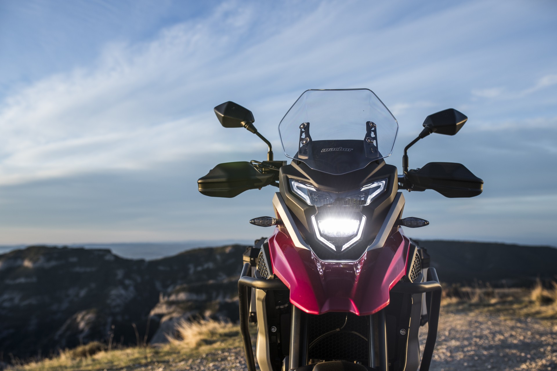 CONCESSIONÁRIO OFICIAL MACBOR