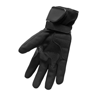 Luva preta de tecido com velcro no punho e reforços antiderrapantes