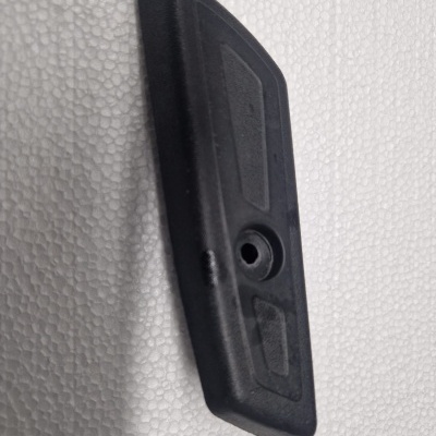 POUSA PÉS TRASEIRO ESQUERDO PIAGGIO BEVERLY 250