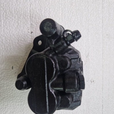 PINÇA TRAVÃO TRASEIRO PIAGGIO BEVERLY 250 2010