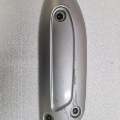 GRELHA DE ESCAPE PIAGGIO BEVERLY 250