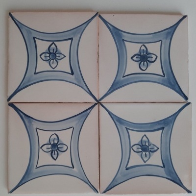 Portuguese tiles, backsplash with  hand painted tiles, decorative tile, replica tile, blue tiles
