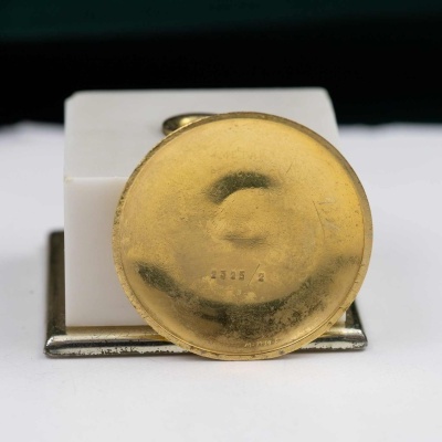 Omega Classic 2325/2