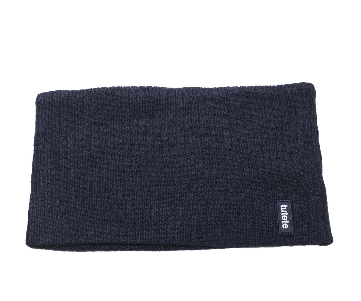 Cachecol azul escuro com etiqueta tutete