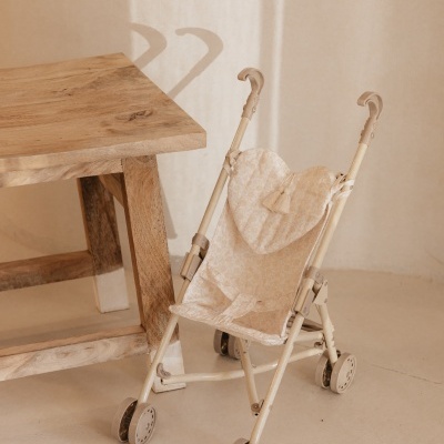 Carrinho de bonecas Little Daisys - Mrs Ertha