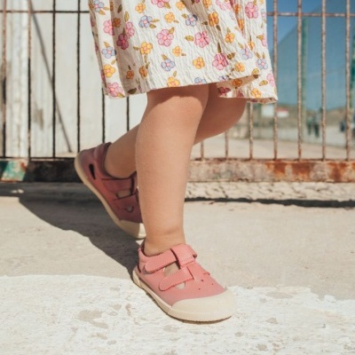 SANDÁLIA BAREFOOT PELE IGOR - ROSA