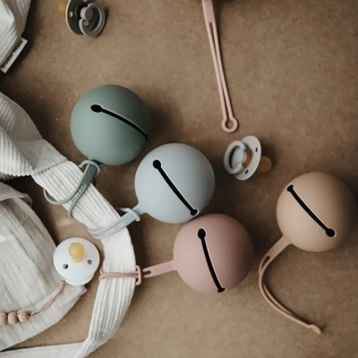 PORTA CHUPETAS MUSHIE - STONE