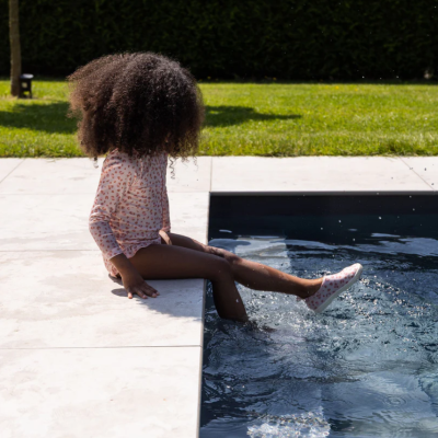 FATO DE BANHO COM MANGAS LEOPARDO ROSA - SWIM ESSENTIALS