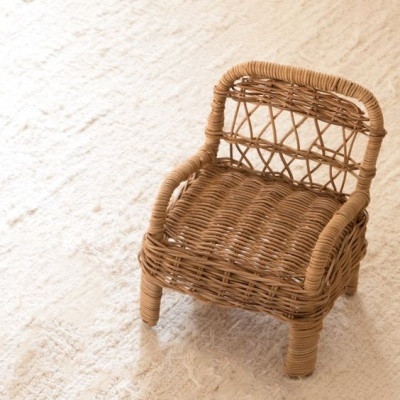 CONJUNTO CADEIRA E MESA DE RATTAN