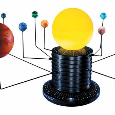 Sistema Solar Motorizado Geosafari +8 anos ESP5287