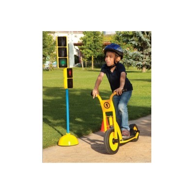 Set Semaforo  c/Poste Base e luz- Veiculos e Peões  411055 Amaya +3 anos