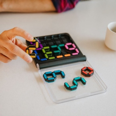 Jogo Raciocinio IQ Digits SG301 Smart Games +7 anos