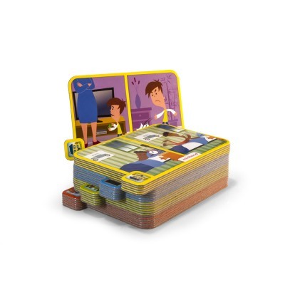 Cartas de jogo infantis coloridas com ilustrações de personagens e separadores coloridos