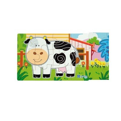 Puzzle de madeira com imagem de vaca e cenário campestre colorido