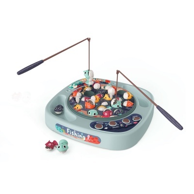 Jogo de pesca com peixes de madeira coloridos e varas de pesca