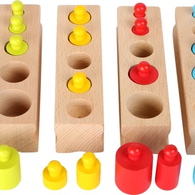 Jogo de Encaixe Classificação e Tamanhos 10525 Small Foot